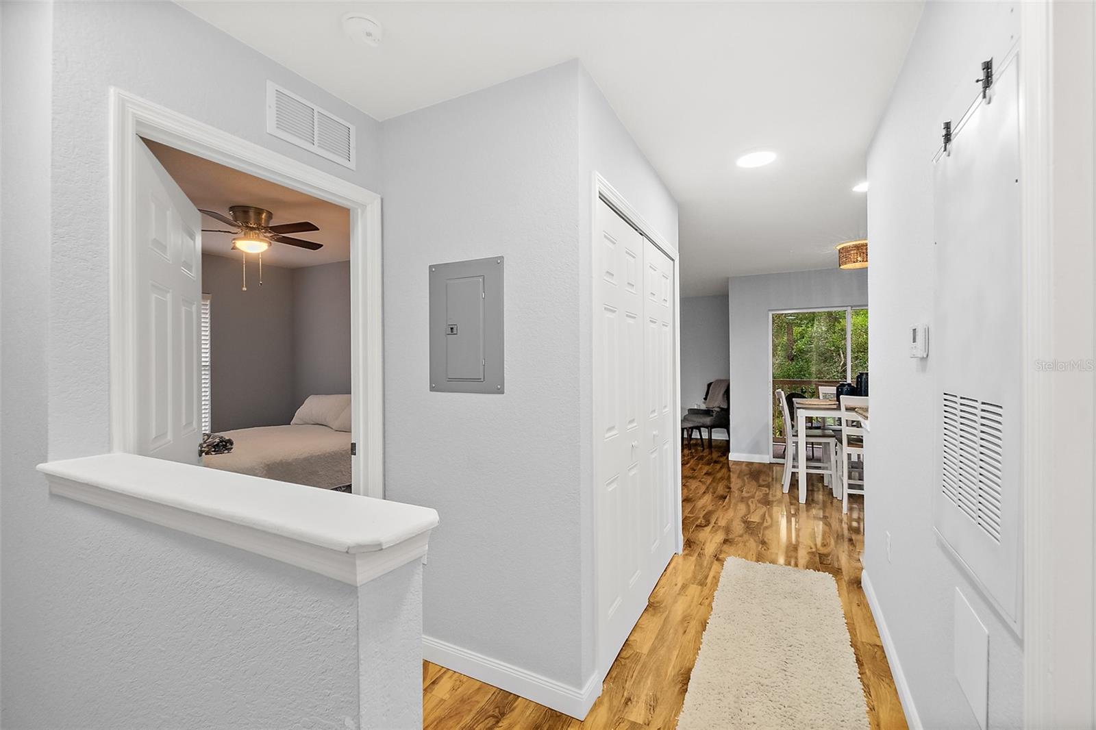 PALM POINTE I - Residential