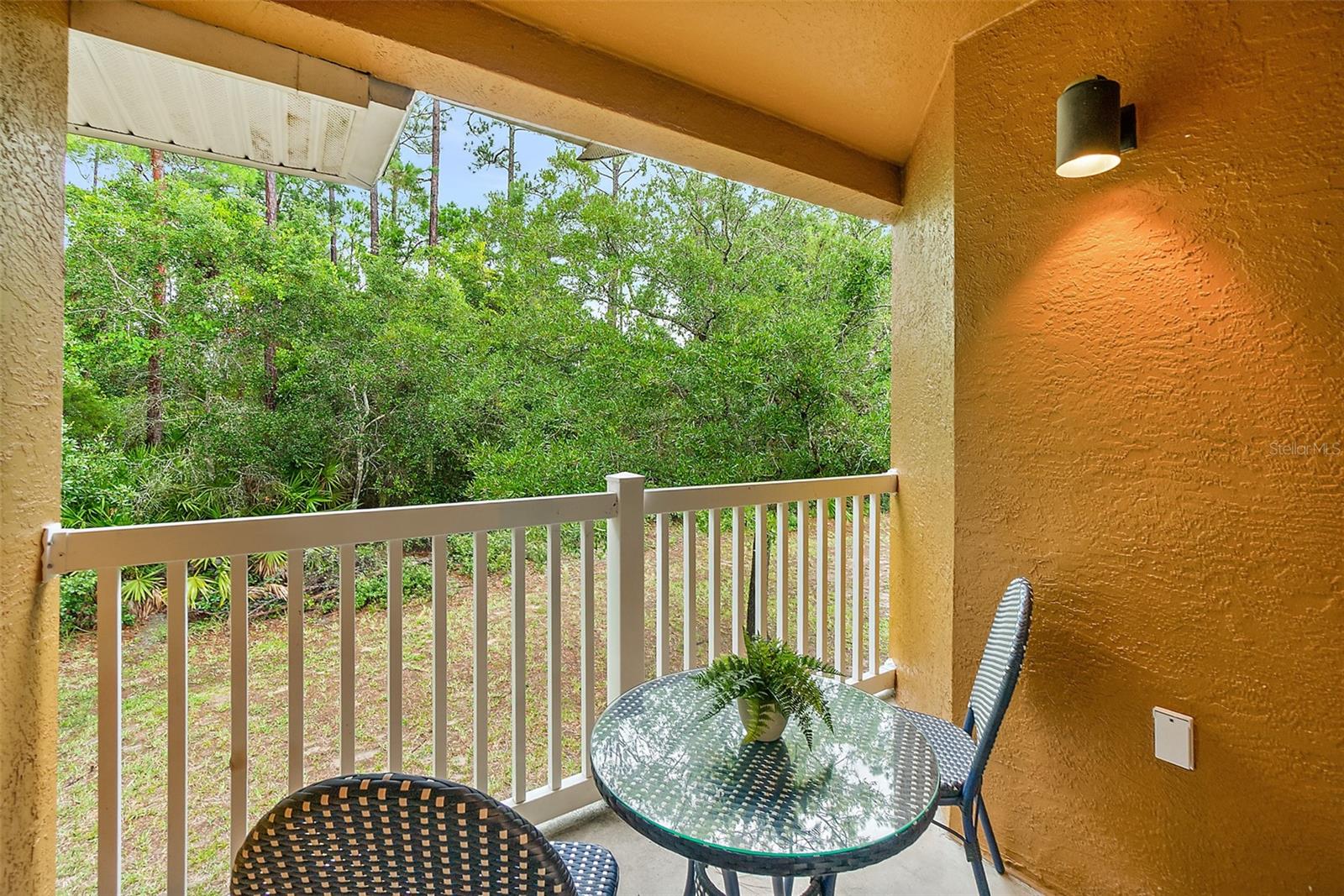 PALM POINTE I - Residential