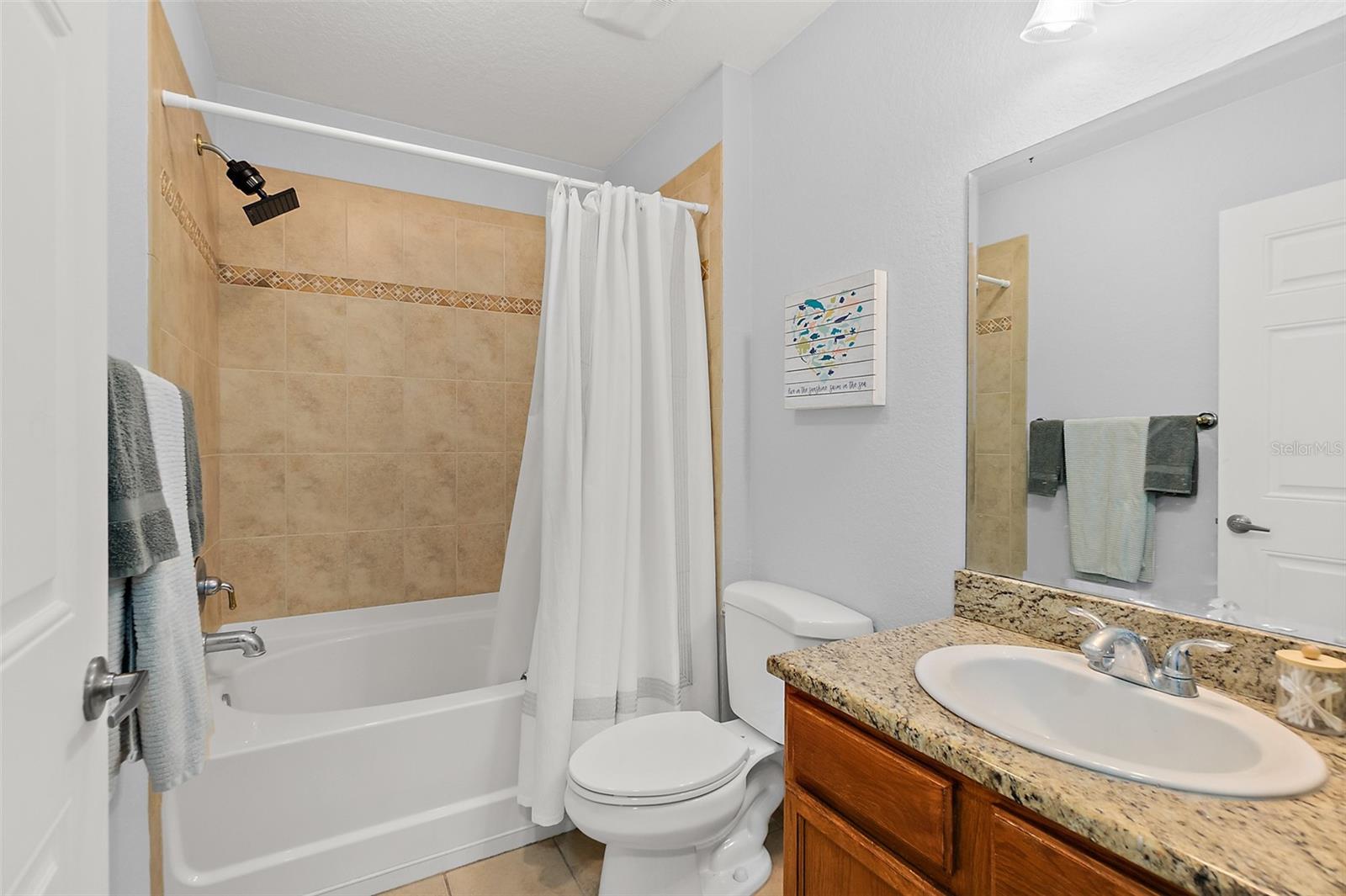 PALM POINTE I - Residential