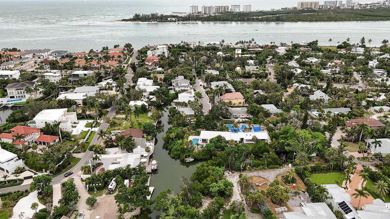 SIESTA REV OF - Residential