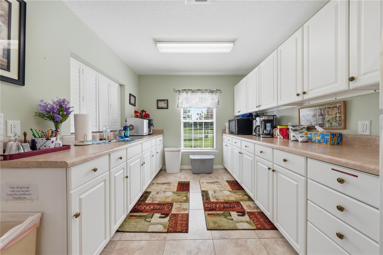 TWIN LAKES ESTATES - Residential