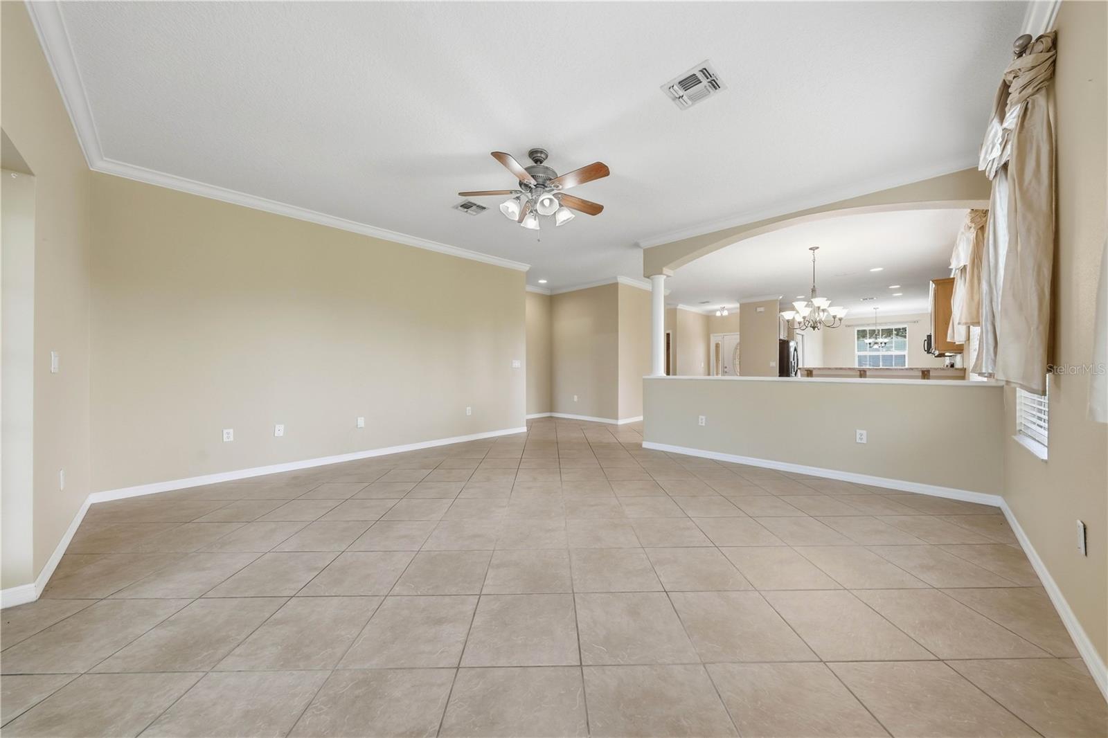 TWIN LAKES ESTATES - Residential