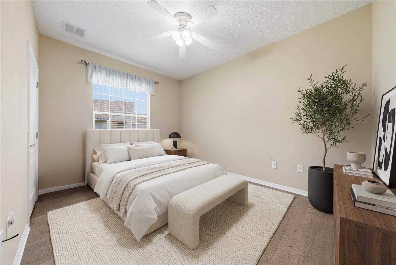 TWIN LAKES ESTATES - Residential