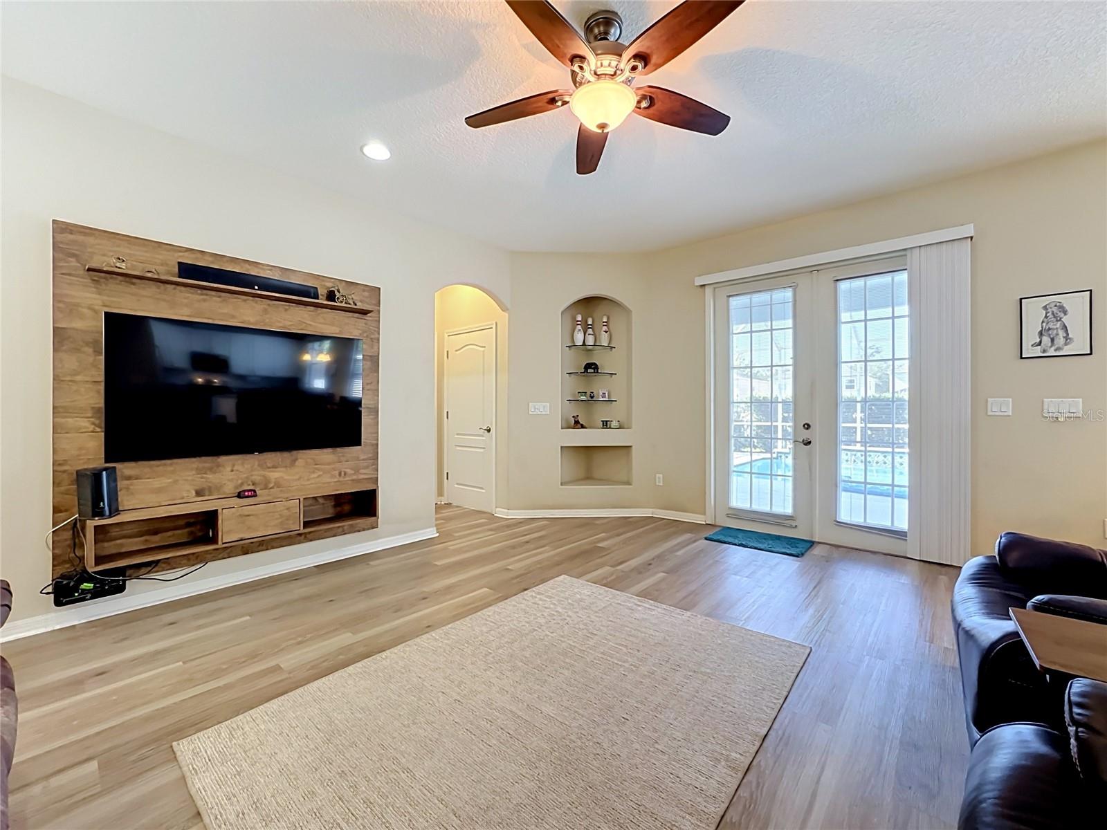 WATSON GLEN PH 1 - Residential