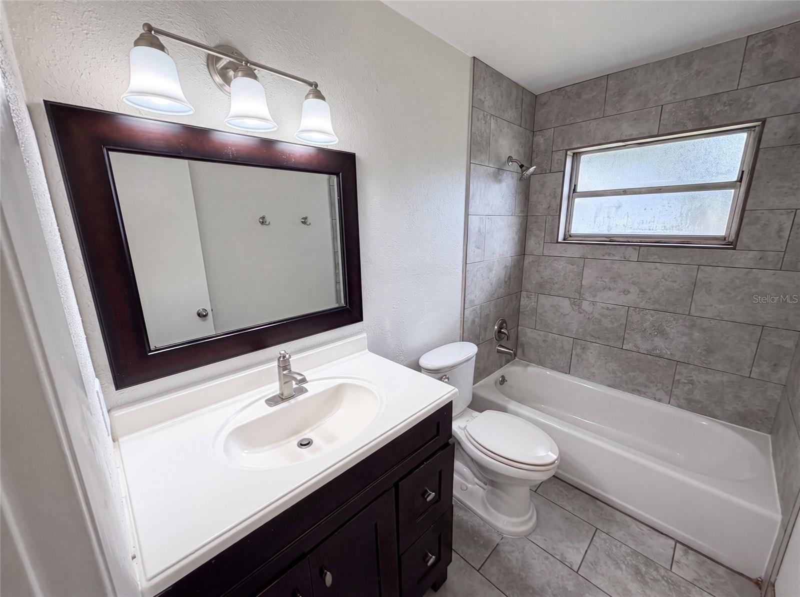 WRENWOOD UNIT 3 2ND ADD - Residential