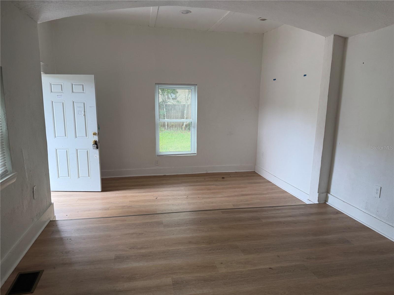 GRACELINE COURT - Residential