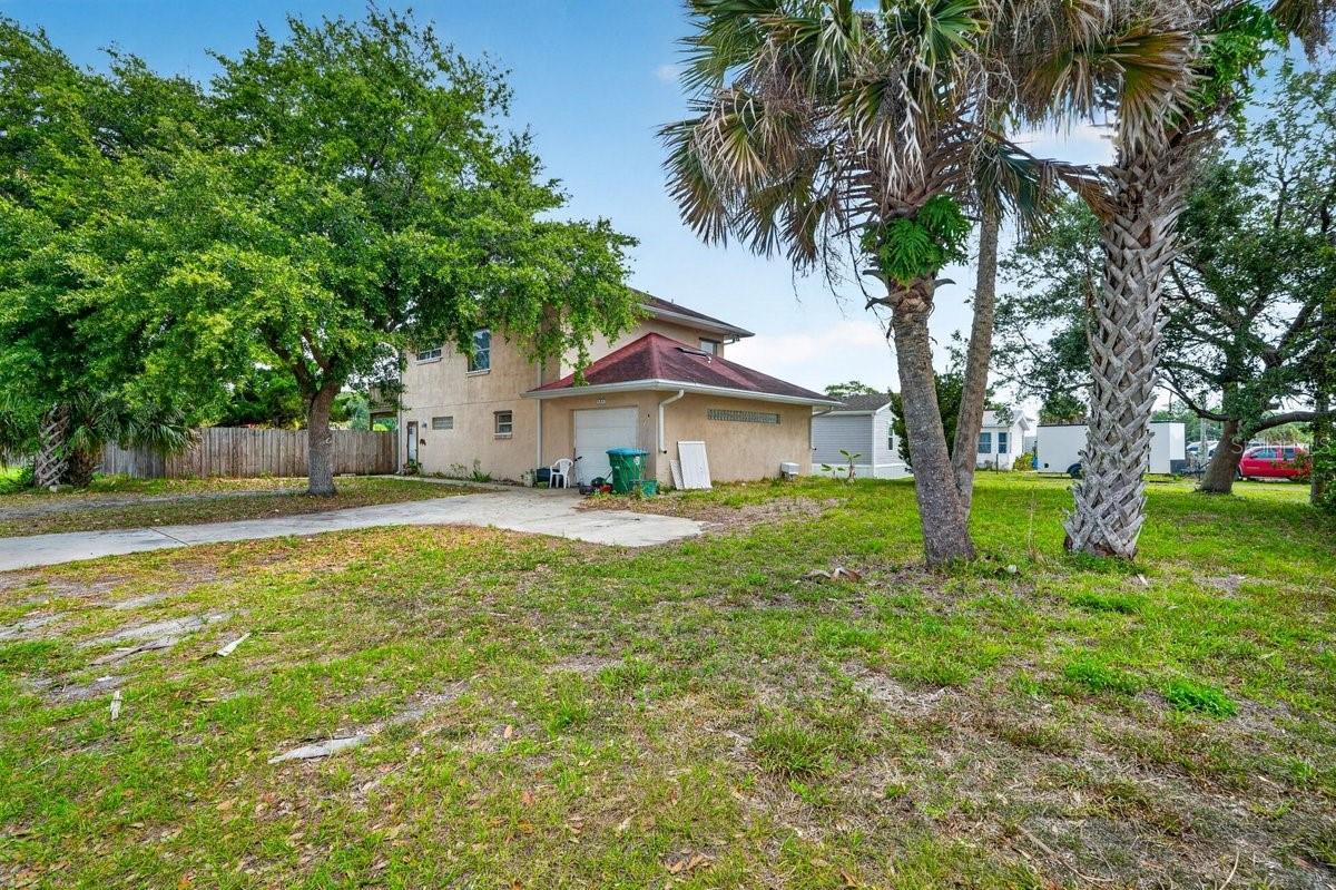INDIAN HARBOR ESTATES UNIT 04 - Residential