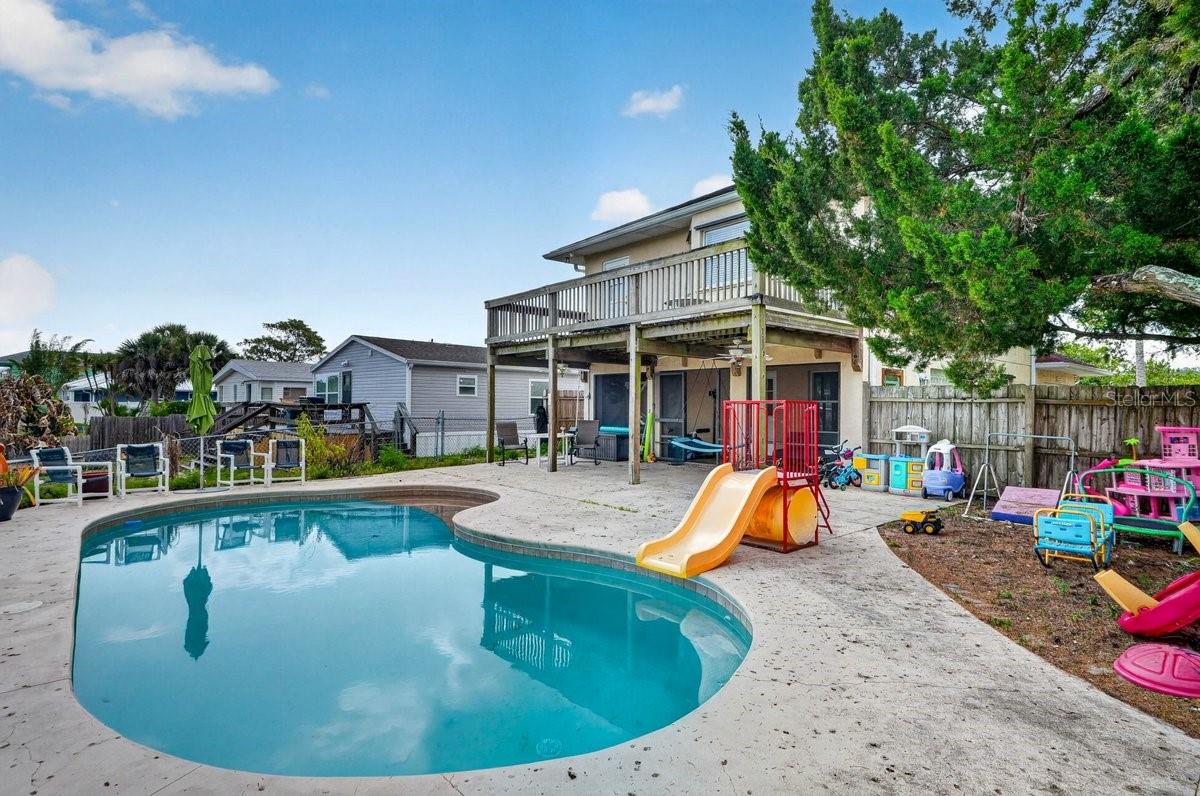 INDIAN HARBOR ESTATES UNIT 04 - Residential