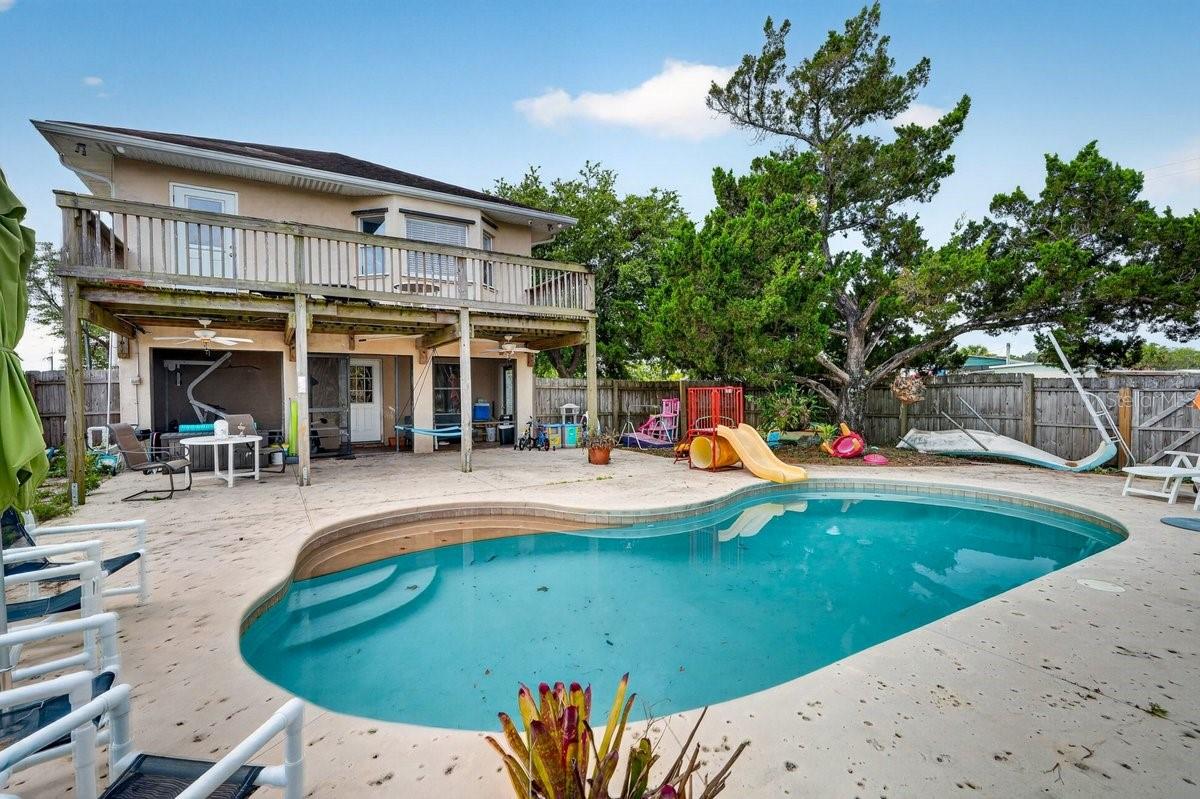 INDIAN HARBOR ESTATES UNIT 04 - Residential