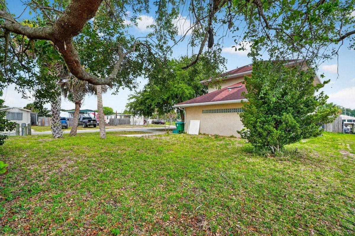 INDIAN HARBOR ESTATES UNIT 04 - Residential