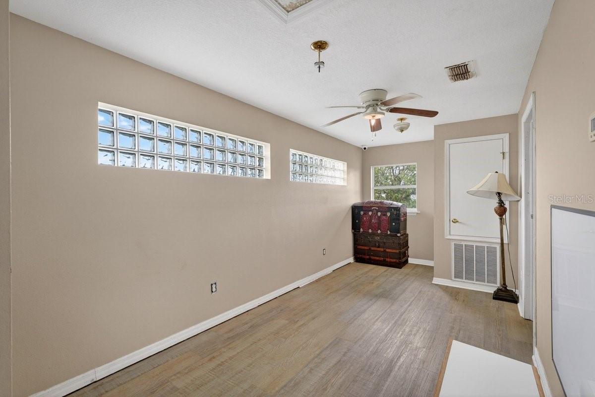 INDIAN HARBOR ESTATES UNIT 04 - Residential