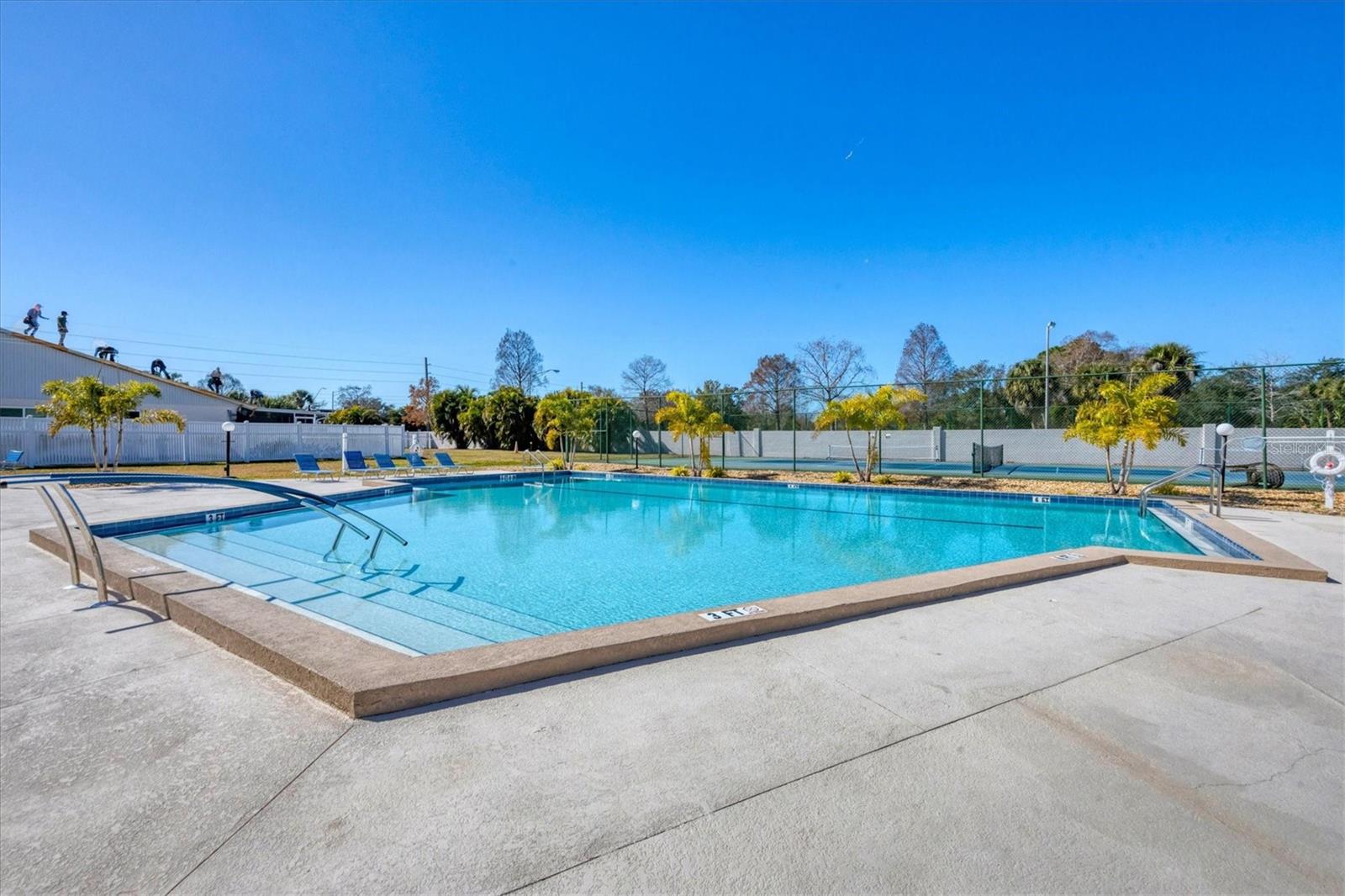 CRESTWOOD VILLAGE OF SARA 3 - Residential