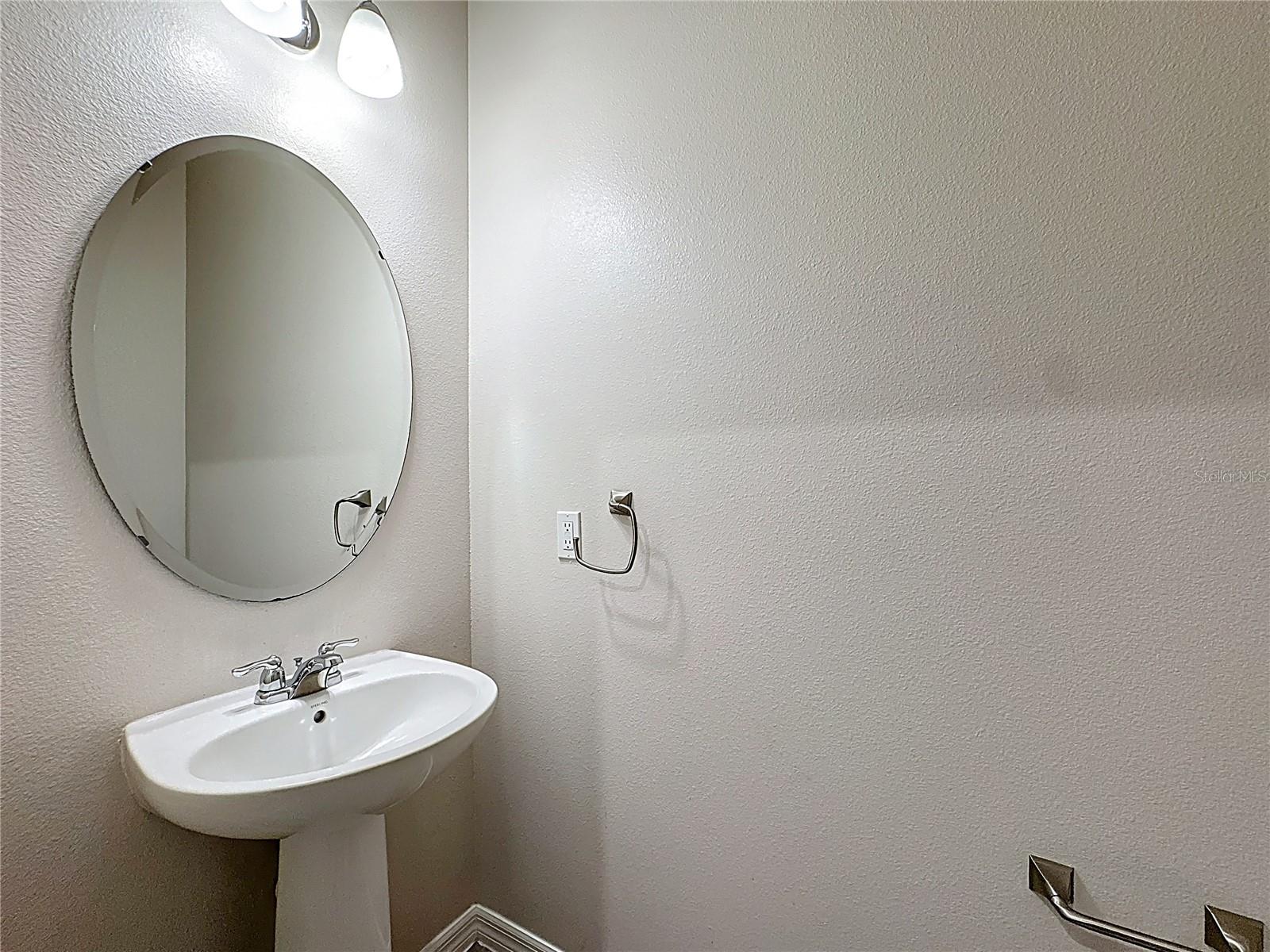 RANDAL WALK - Residential Lease