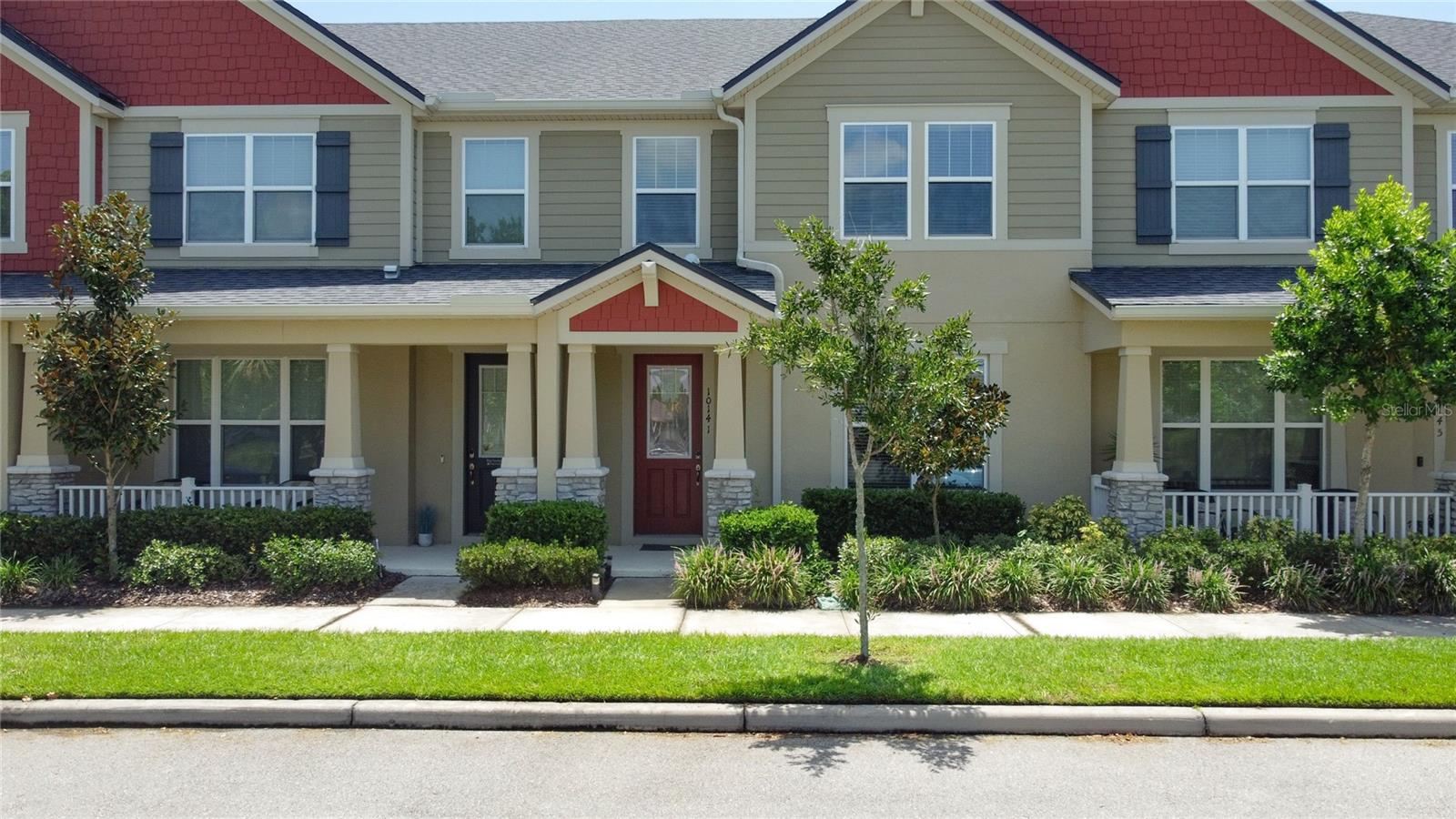 RANDAL WALK - Residential Lease