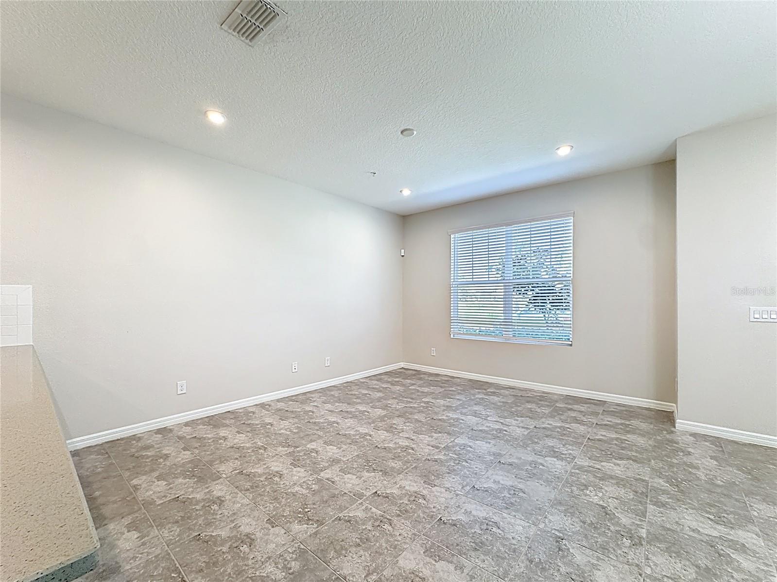 RANDAL WALK - Residential Lease