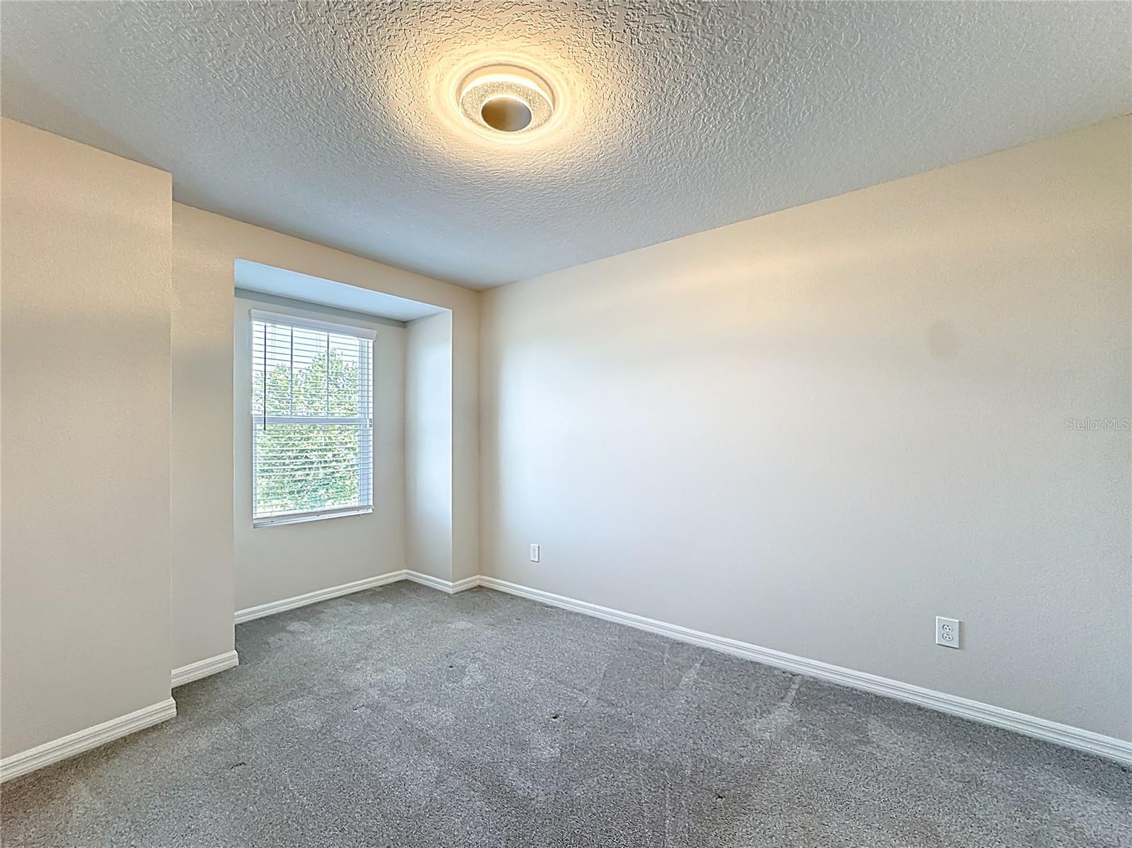 RANDAL WALK - Residential Lease