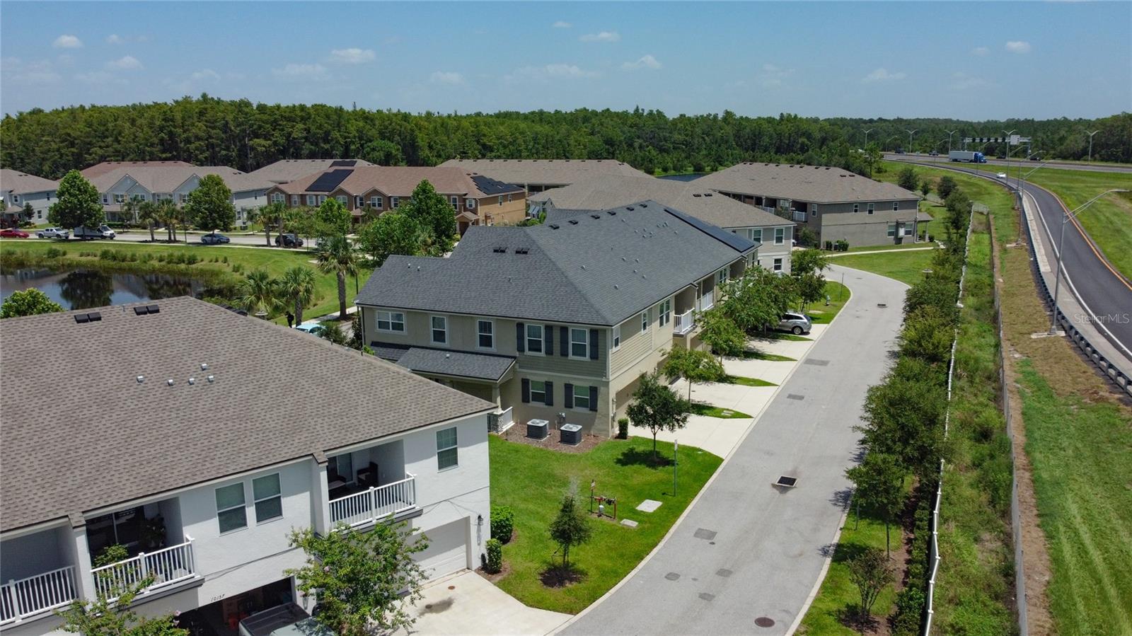 RANDAL WALK - Residential Lease