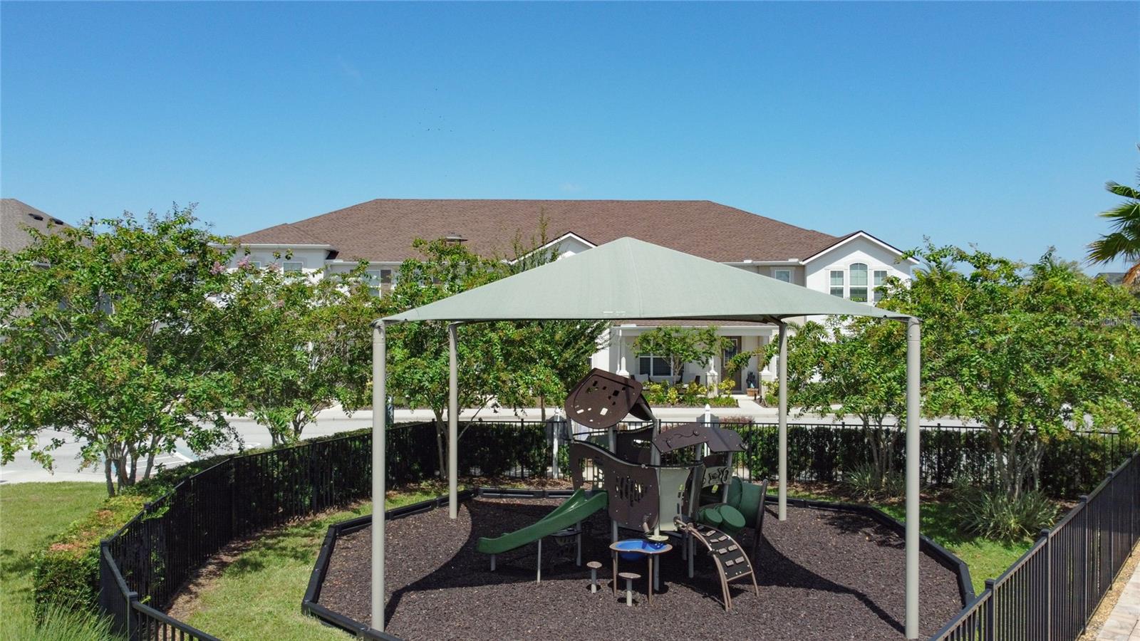 RANDAL WALK - Residential Lease