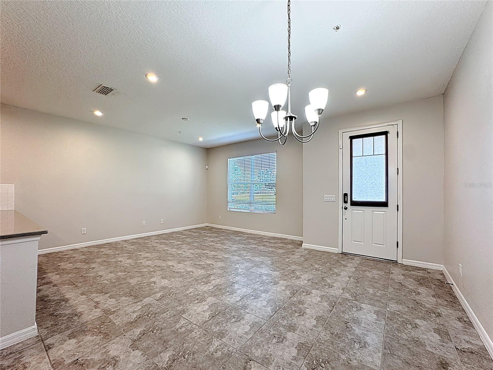 RANDAL WALK - Residential Lease