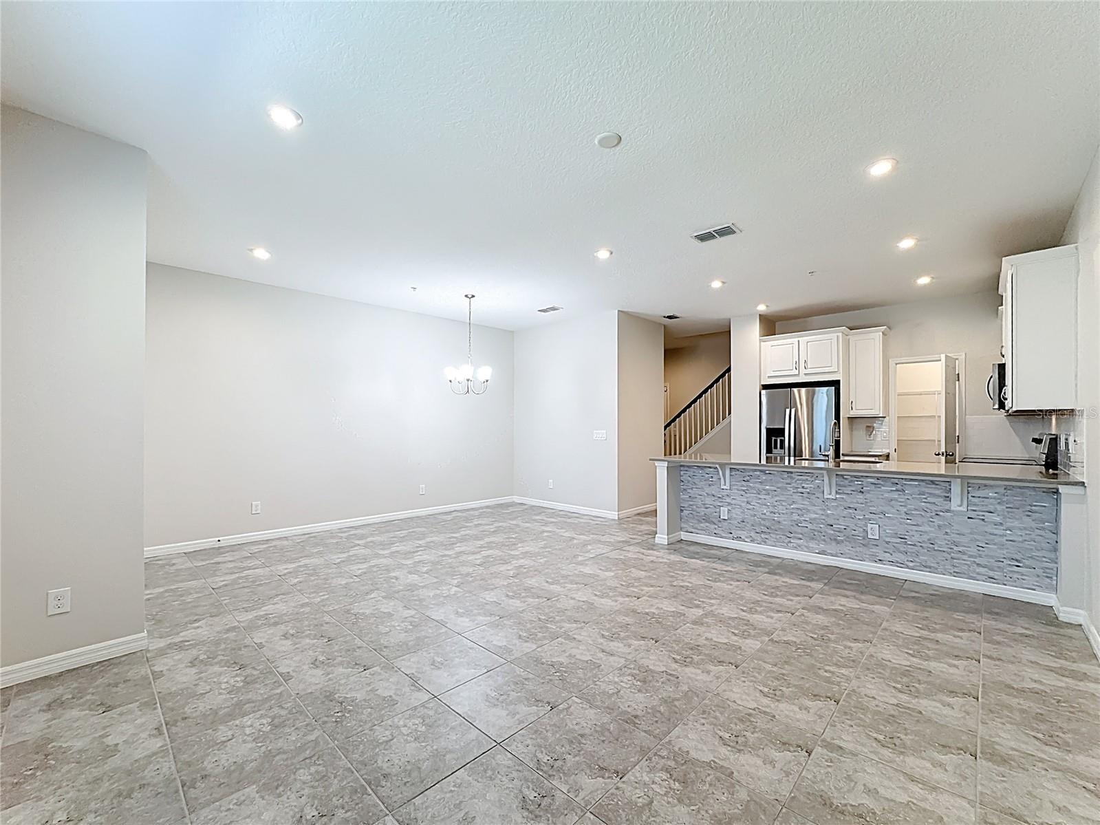 RANDAL WALK - Residential Lease