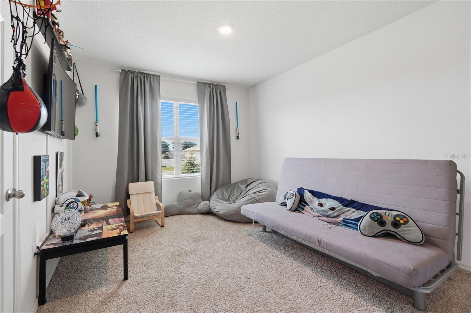 VERANDAH PARK - Residential