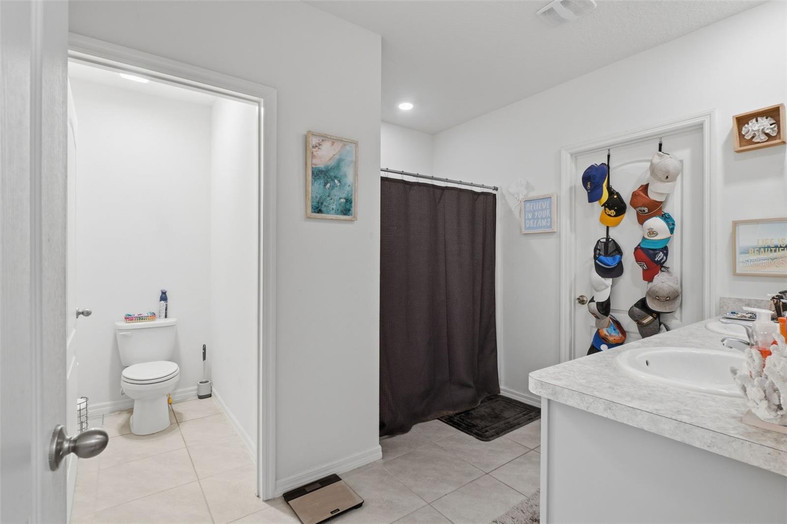 VERANDAH PARK - Residential