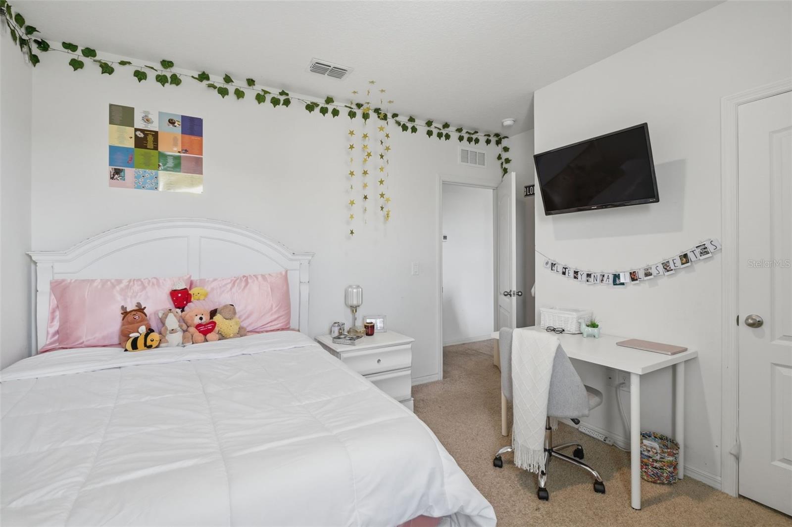 VERANDAH PARK - Residential