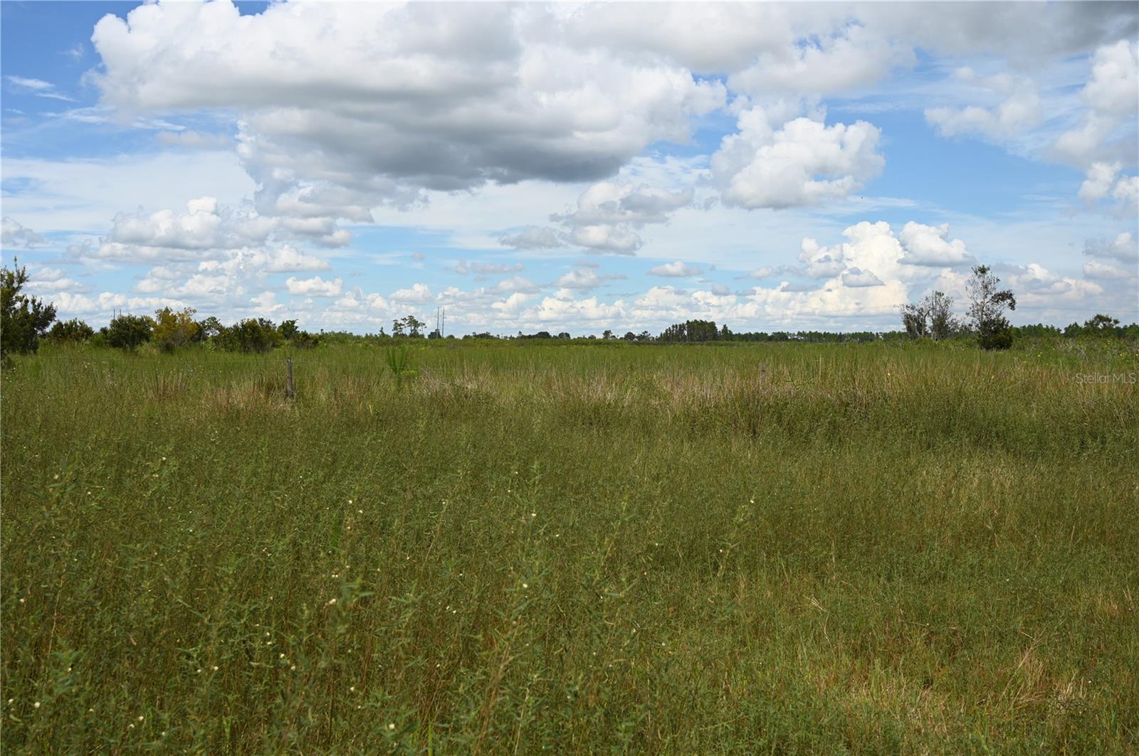 UNRE LEGACY RANCH - Land