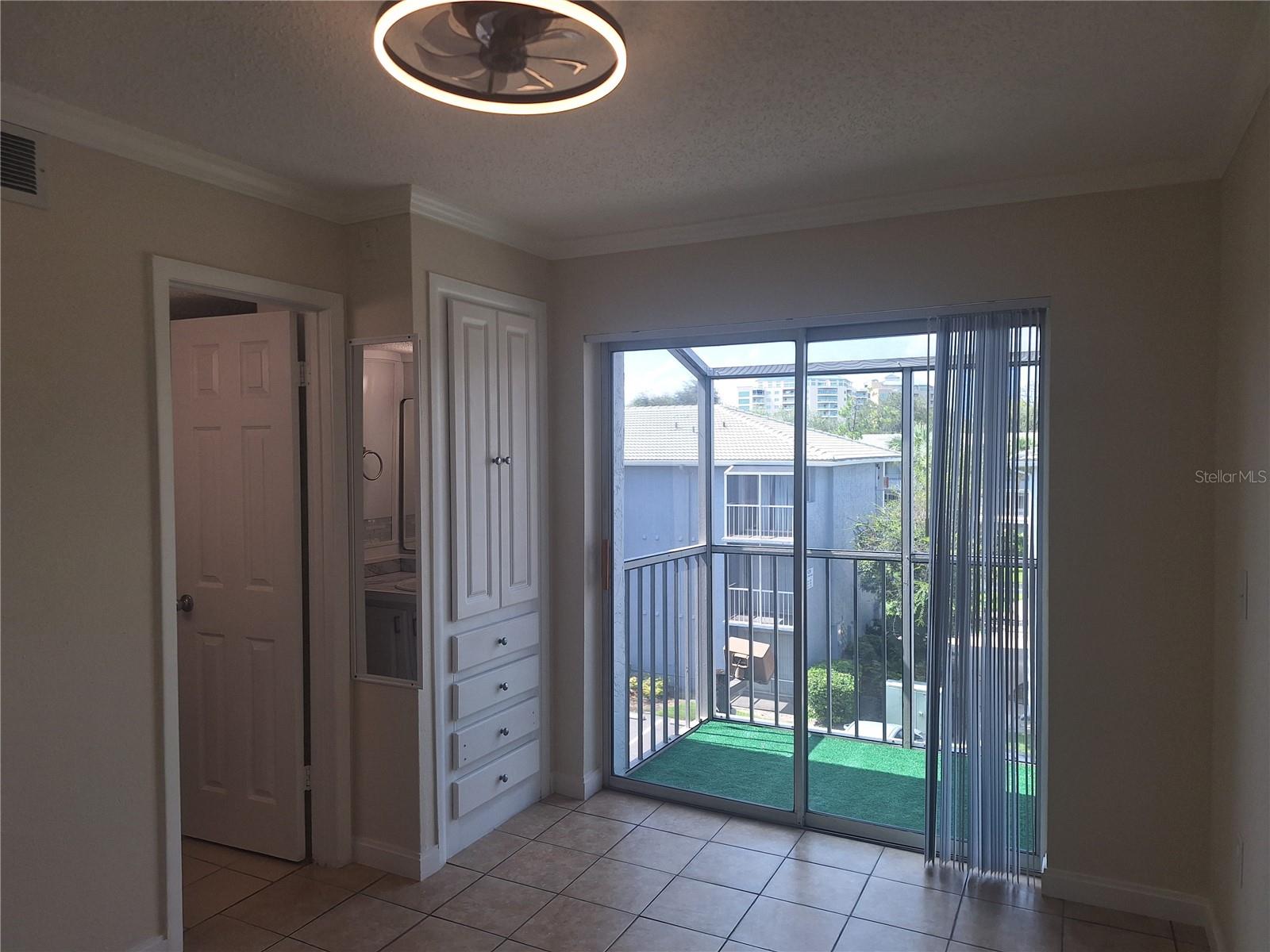 WATERSIDE AT CRANES ROOST A CONDO COMMUNITY - Residential