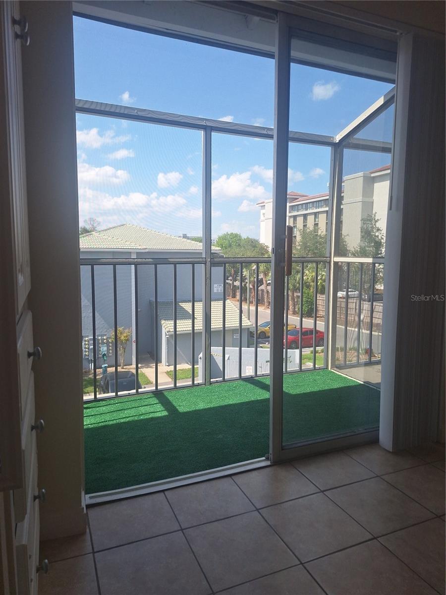 WATERSIDE AT CRANES ROOST A CONDO COMMUNITY - Residential