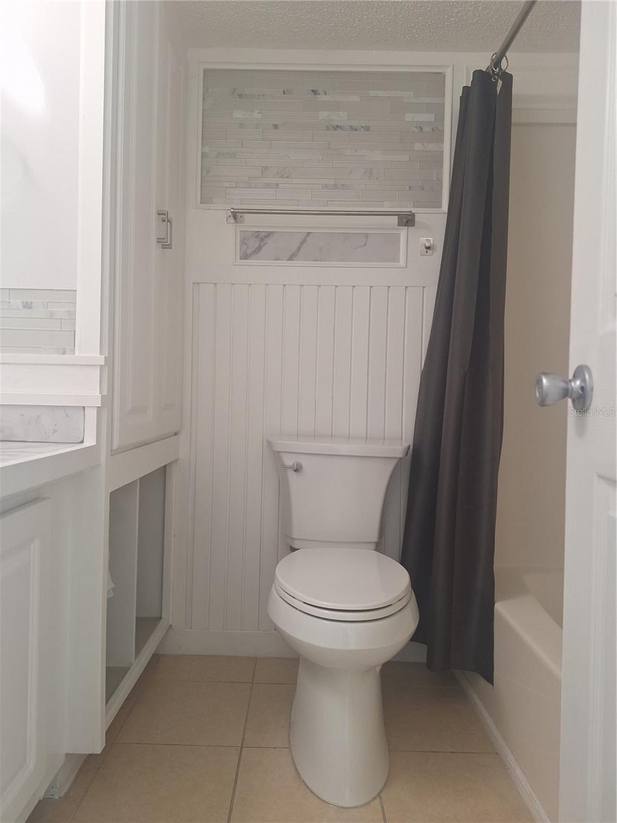 WATERSIDE AT CRANES ROOST A CONDO COMMUNITY - Residential