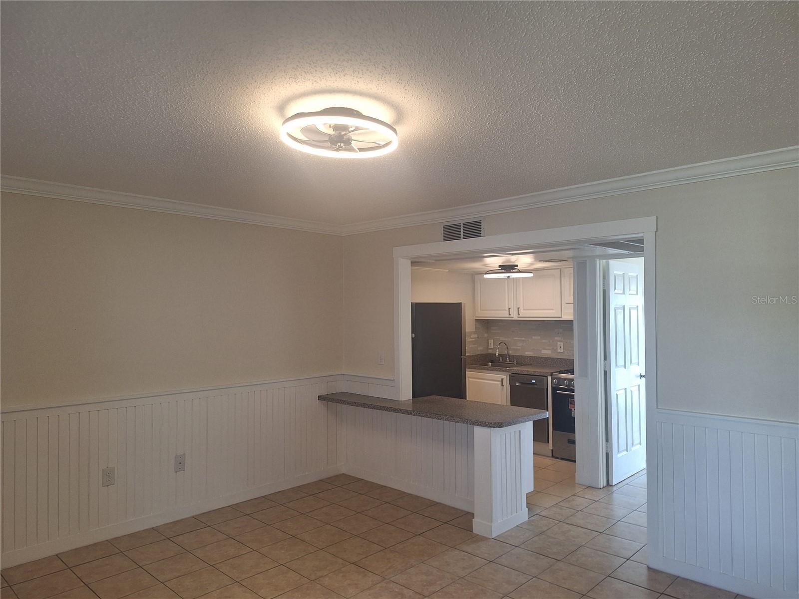 WATERSIDE AT CRANES ROOST A CONDO COMMUNITY - Residential