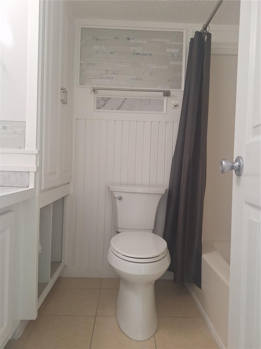 WATERSIDE AT CRANES ROOST A CONDO COMMUNITY - Residential