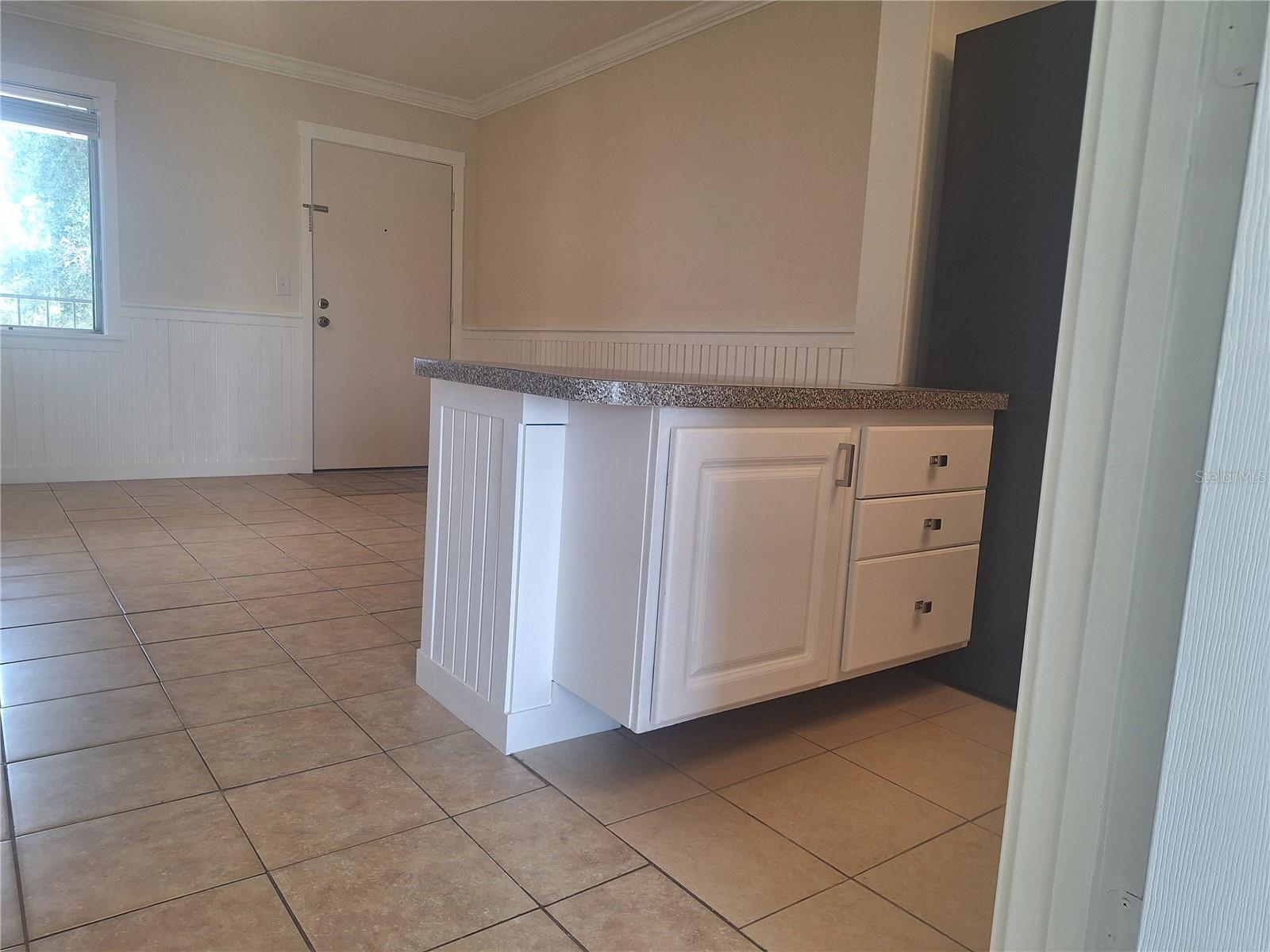 WATERSIDE AT CRANES ROOST A CONDO COMMUNITY - Residential