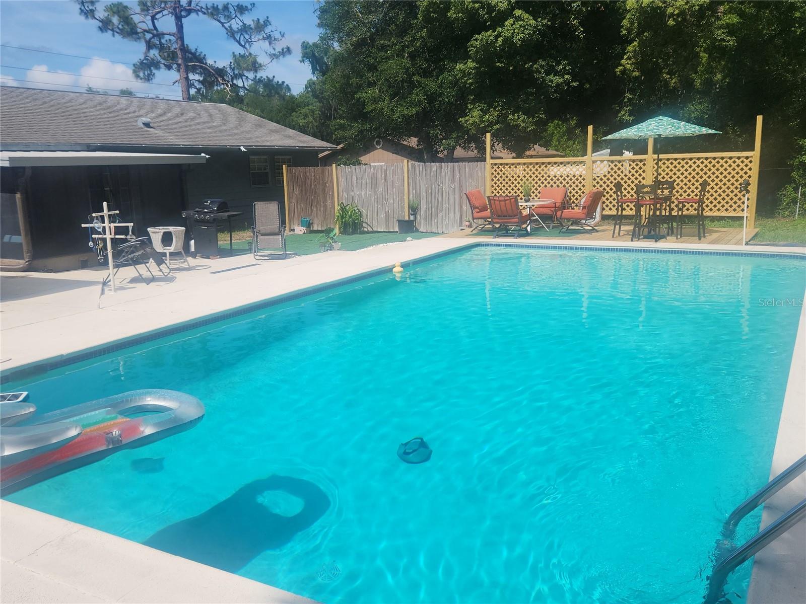 VILLA TERRACE U-8 OF HOMOSASSA - Residential