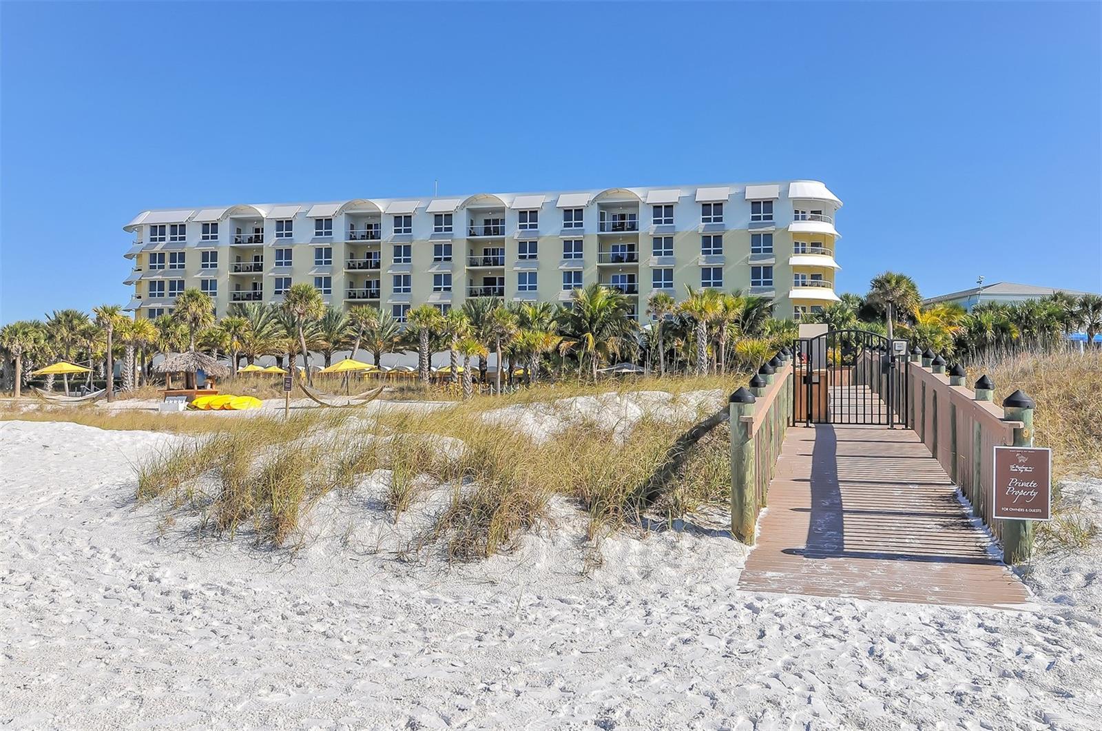 SIESTA KEY BEACH RESIDENCES - Residential