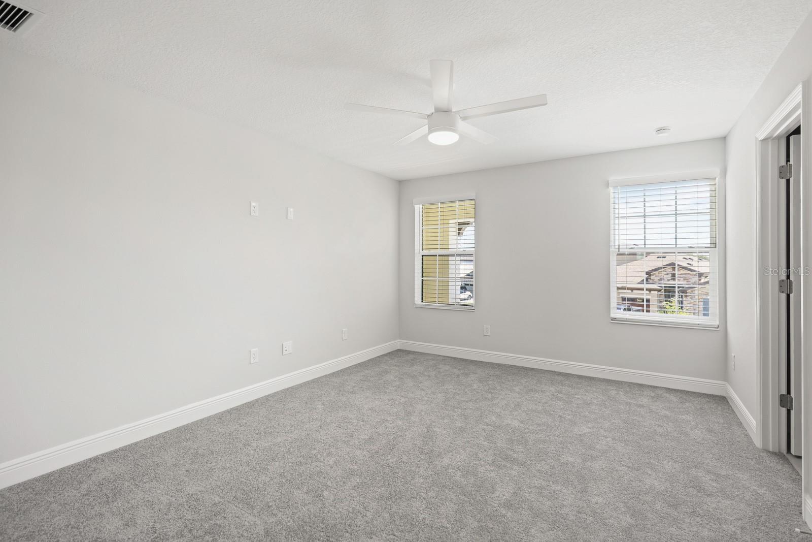 HINTON HAWKSTONE PH 2A 2B2 - Residential Lease