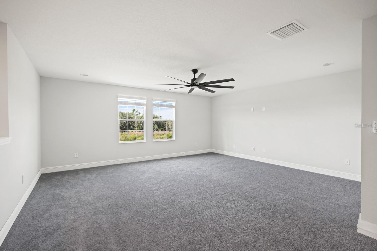 HINTON HAWKSTONE PH 2A 2B2 - Residential Lease