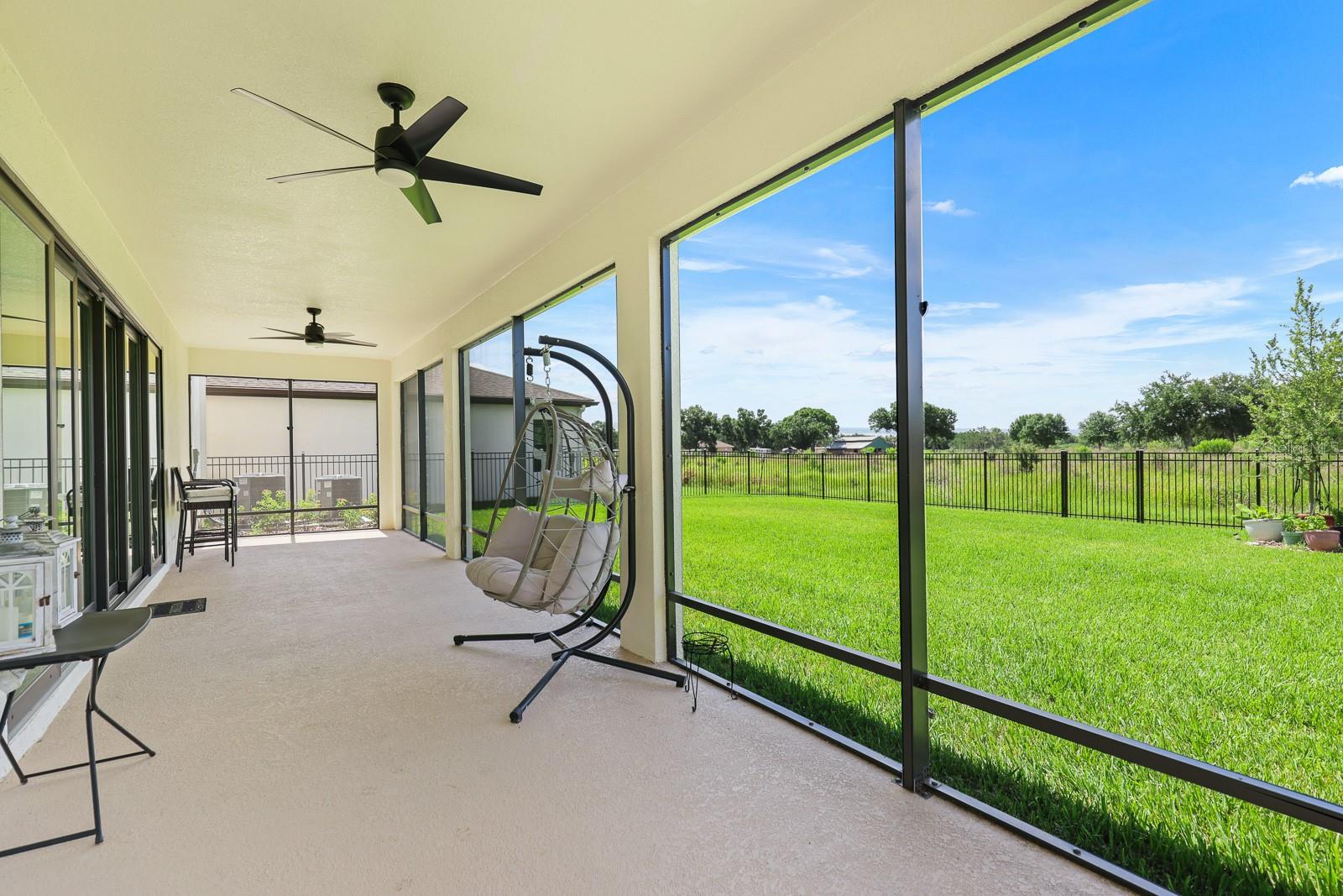 HINTON HAWKSTONE PH 2A 2B2 - Residential Lease