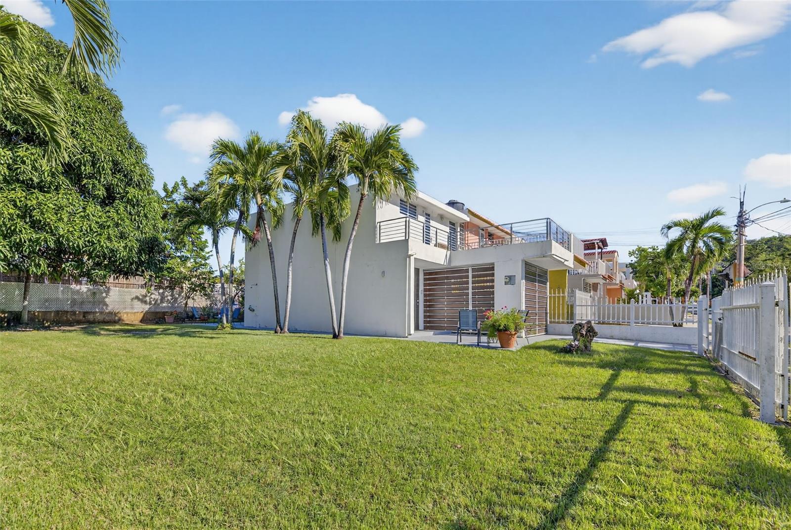 VISTA AZUL - Residential