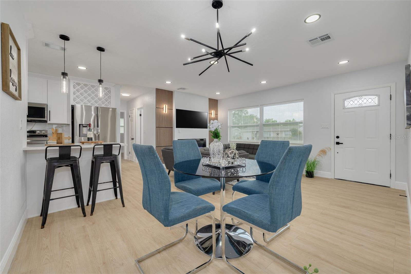 ORANGE MANOR 2ND ADD - Residential