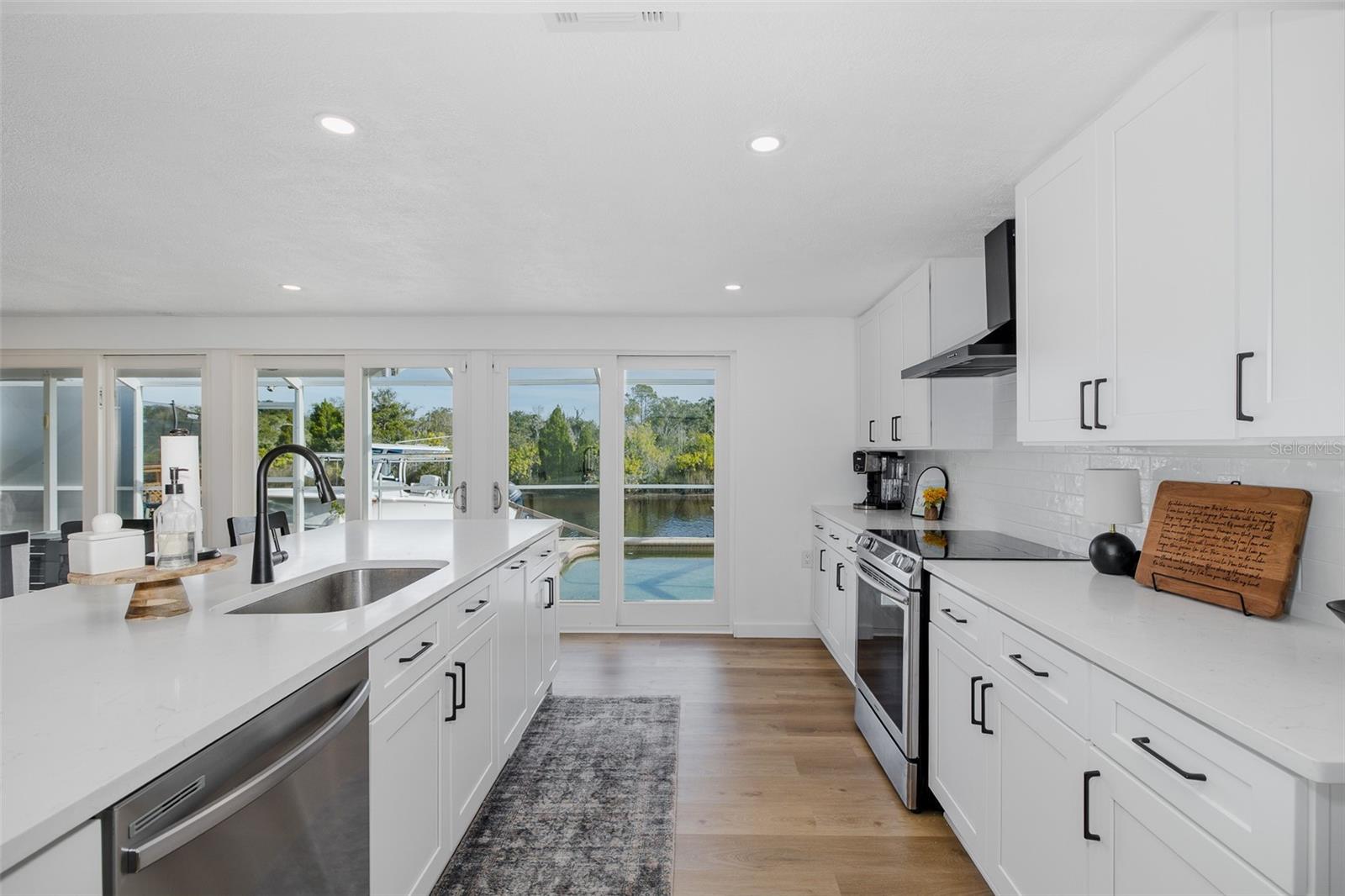 FOREST HILLS - Residential