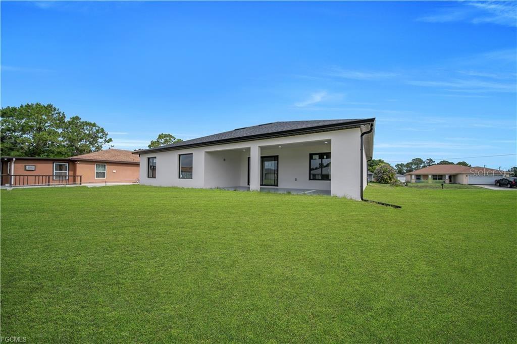 LEHIGH ACRES - Residential