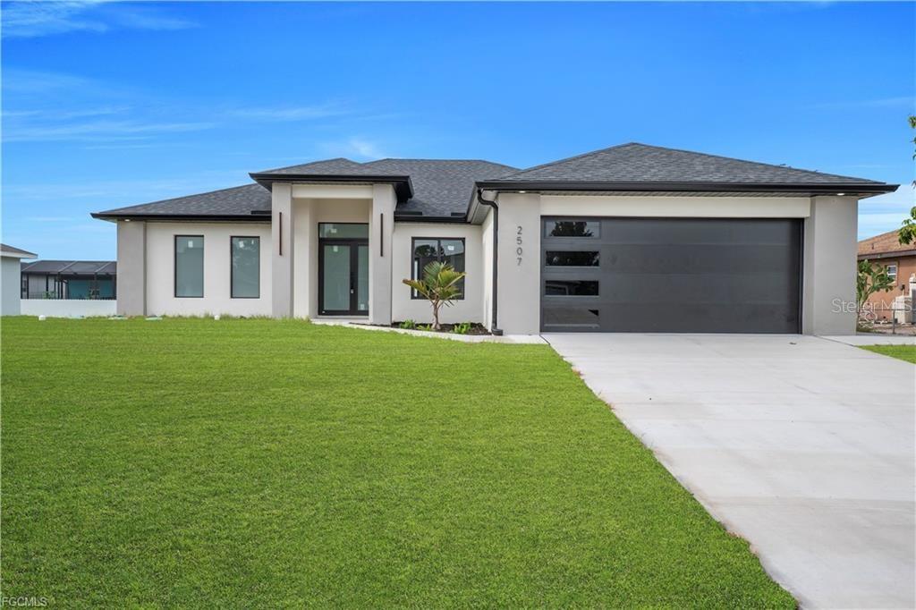 LEHIGH ACRES - Residential