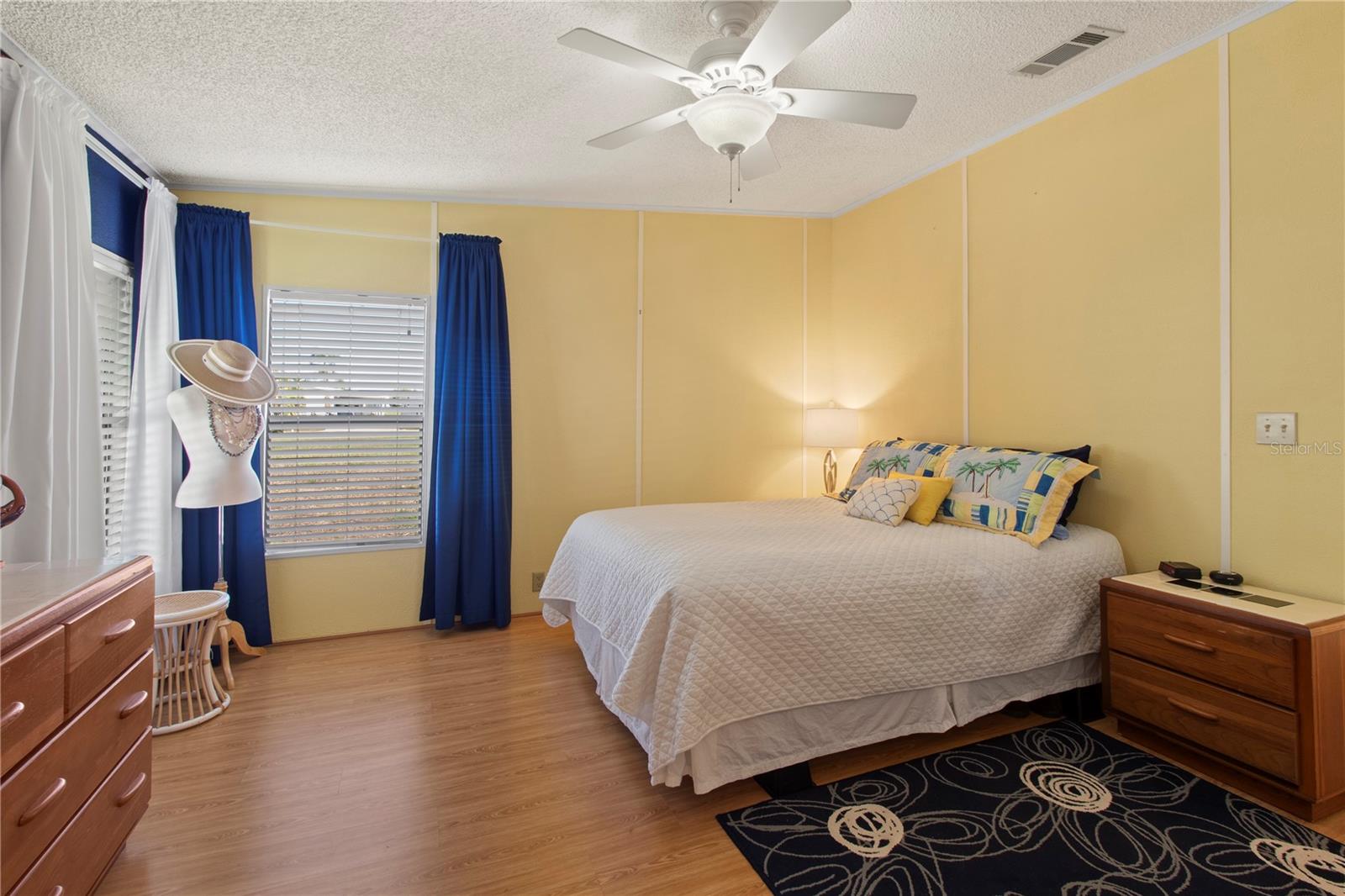 RIDGEWOOD OAKS PH IV - Residential