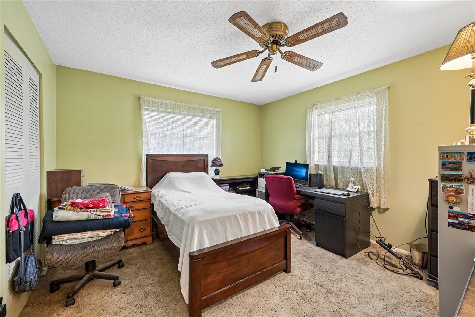 MANATEE PALMS UNIT THREE - Residential