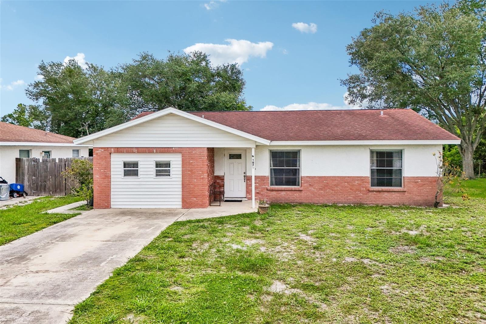 MANATEE PALMS UNIT THREE - Residential
