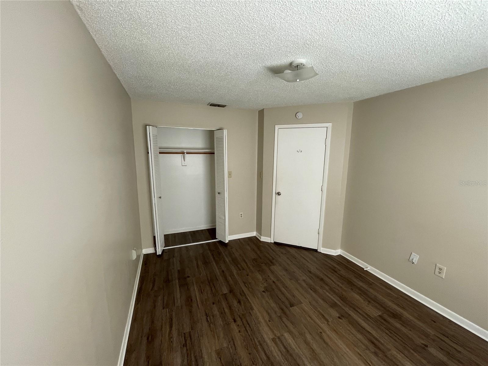 SEVEN ACRES SUB - Residential Lease