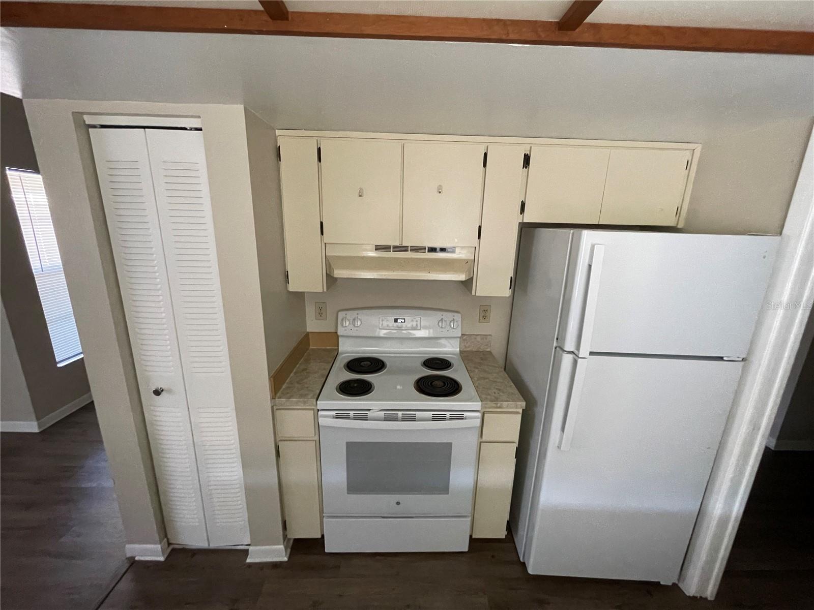SEVEN ACRES SUB - Residential Lease