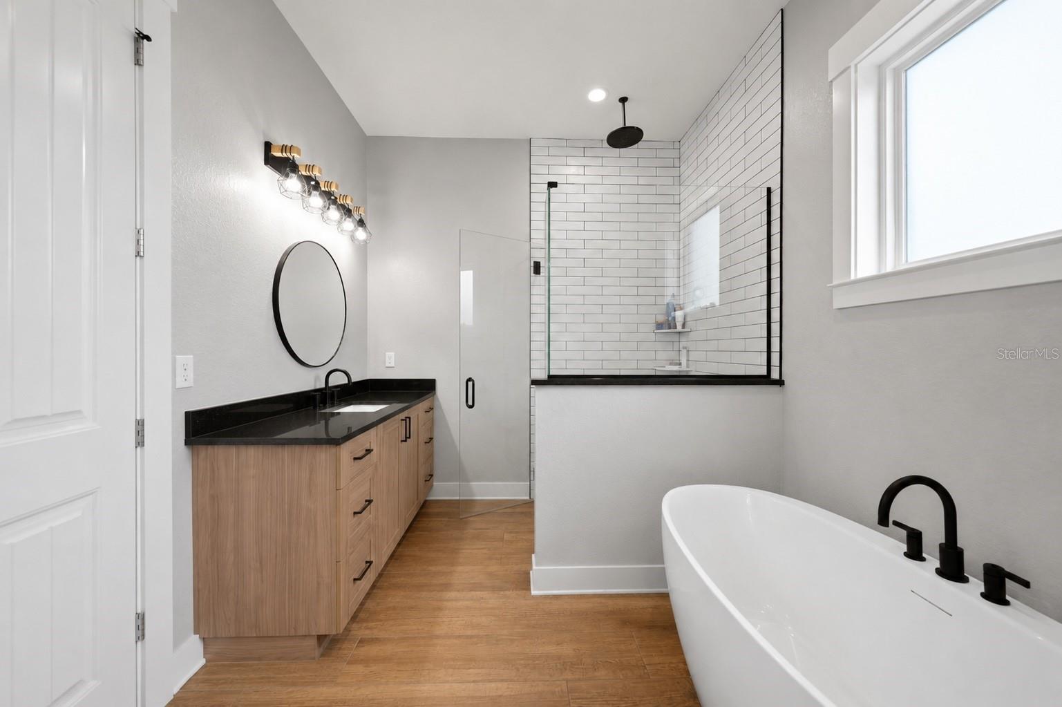 TROP G A - Residential